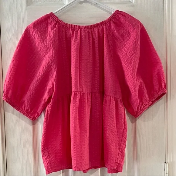 Old Navy Women’s Babydoll with Pink Puff Sleeve. Size Medium - Picture 4 of 5